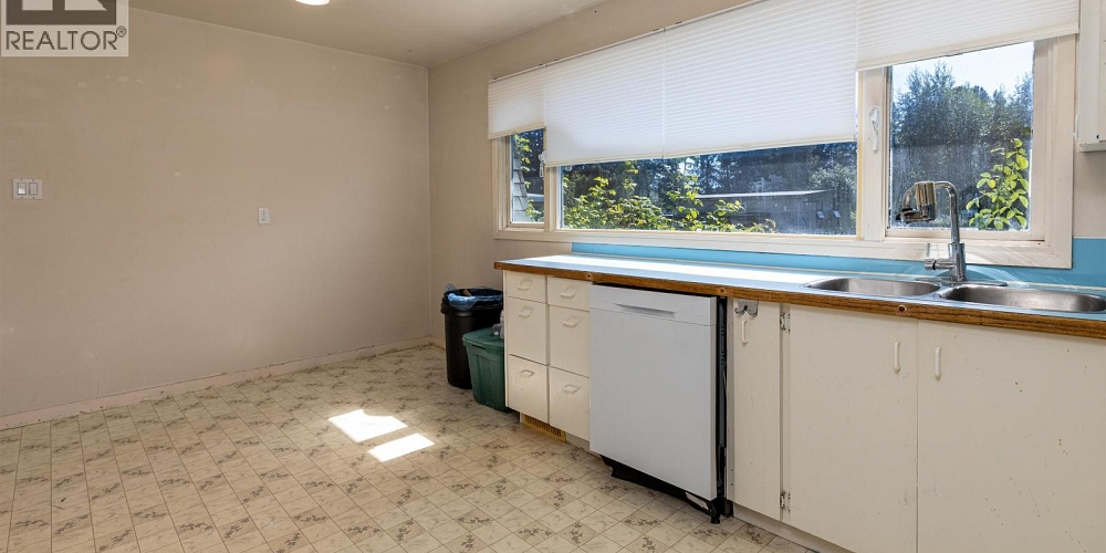 3509 BRUCE STREET Terrace Photo 7 3509 BRUCE STREET Terrace Photo 7